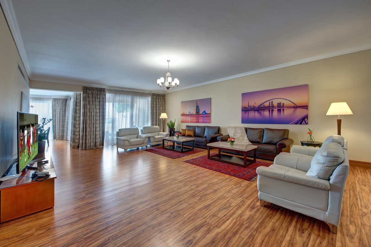 J5 Villas Holiday Homes Barsha Gardens Ντουμπάι Εξωτερικό φωτογραφία
