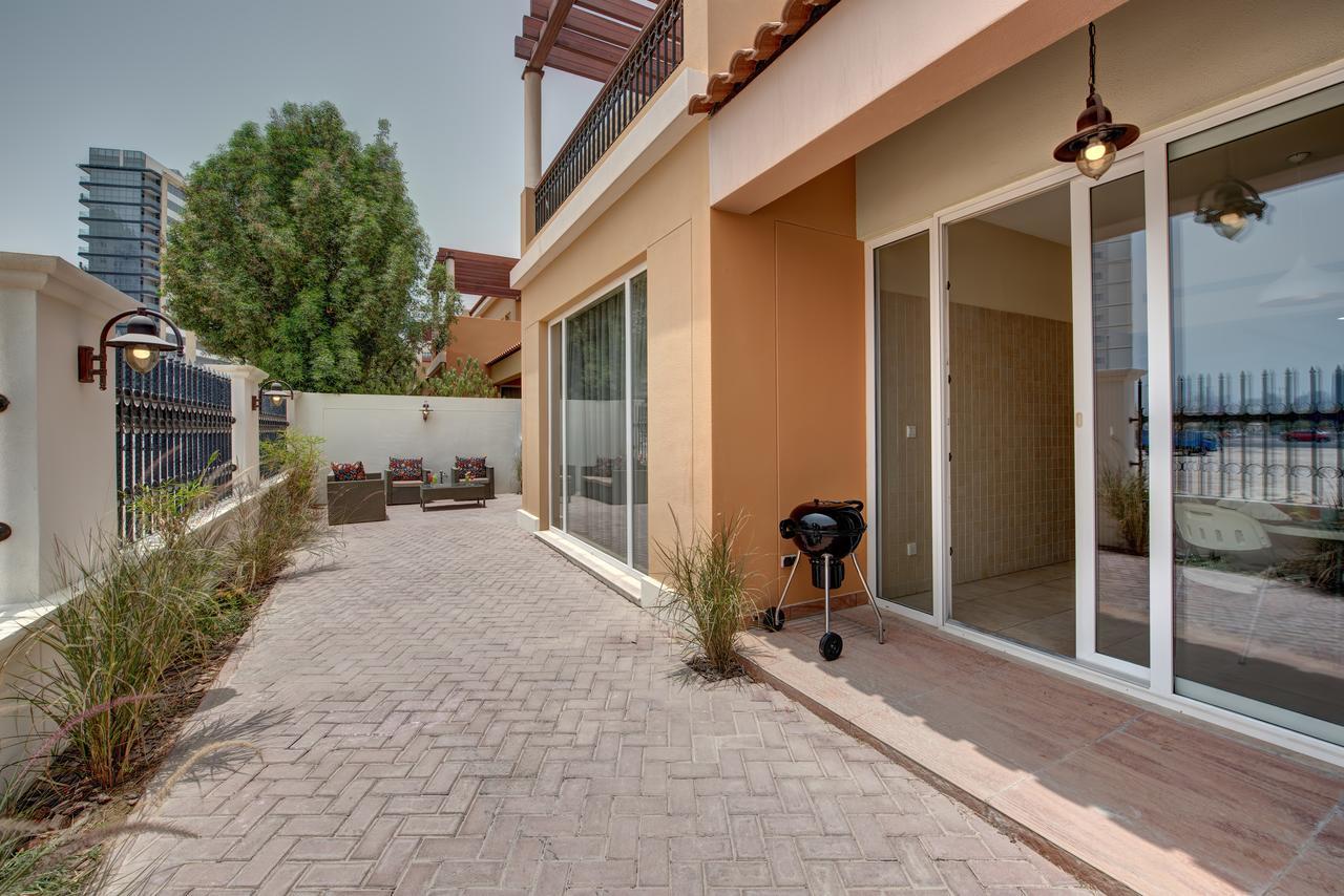 J5 Villas Holiday Homes Barsha Gardens Ντουμπάι Εξωτερικό φωτογραφία